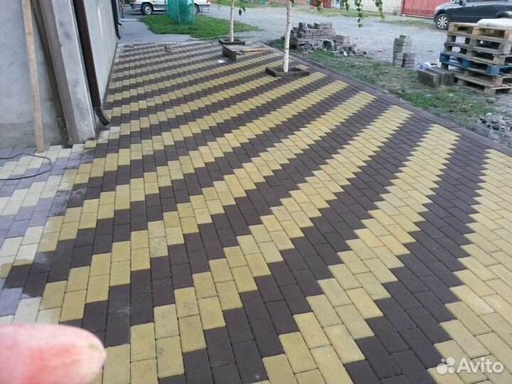 Укладка тротуарной плитки,Отделочные работы