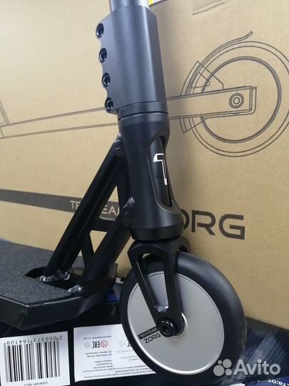 Самокат трюковой ZorG. Новый