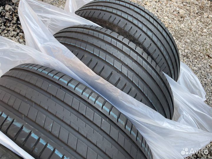 Michelin Latitude Sport 3 255/45 R20