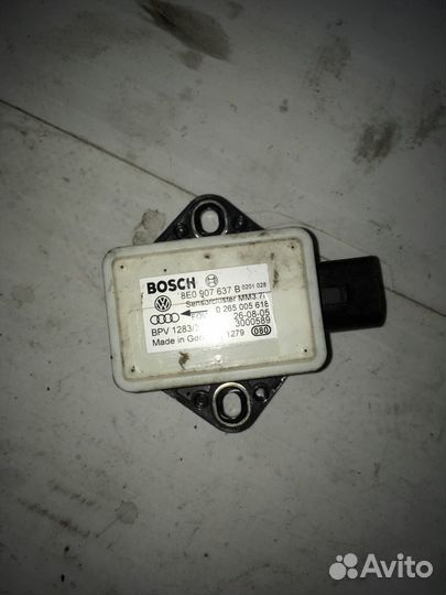 Датчик ускорение Audi A4 B7 AUK Ауди A6 C6