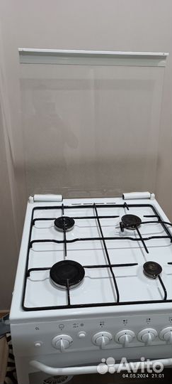 Плита газовая с поджигом.Доставка до квартиры