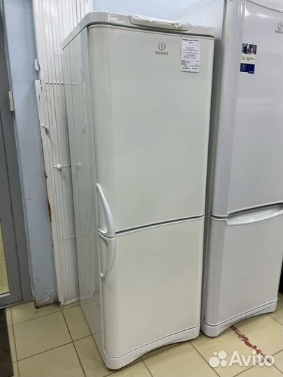 Холодильник Indesit C 132 G