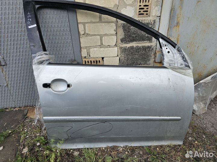 Крыло переднее Golf 5