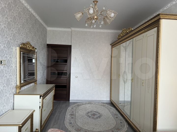 3-к. квартира, 80 м², 20/23 эт.