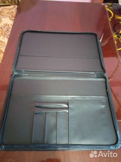 Папки для документов кожзам