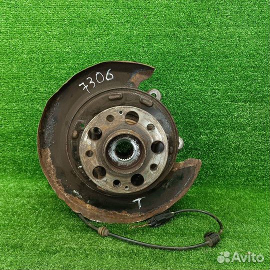 Кулак задний левый SsangYong Actyon 2 рест. SUV