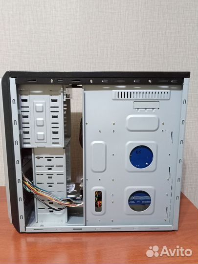 Игровой компьютер e5440/8gb ddr3/hd 7870/500gb hdd