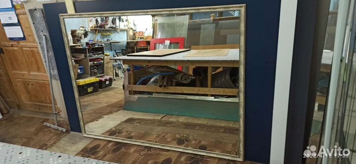 Зеркало в багете