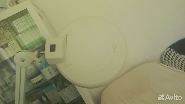 Лампа -лупа светодиодная косметологическая