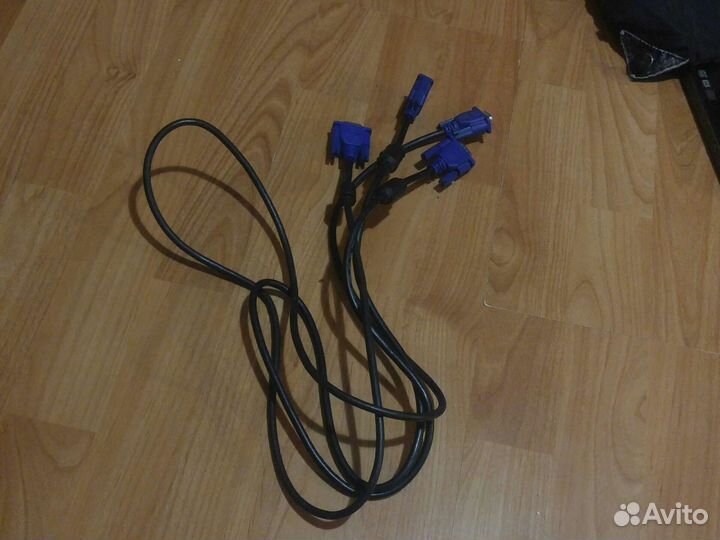 VGA кабель для компьютера