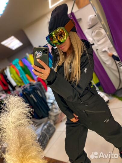 Комбинезон горнолыжный\сноубордический черный