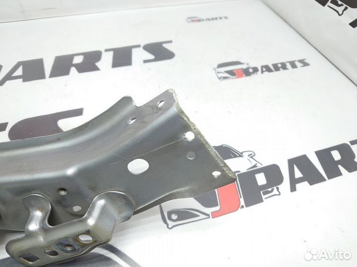 Кронштейн фары Mitsubishi Lancer X (2007—2010)