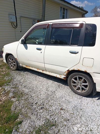 Nissan Cube 1.3 AT, 2001, 300 000 км