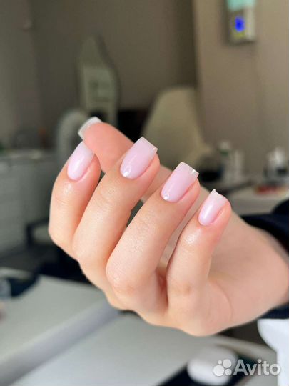 Набор моделей на маникюр,покрытие.У себя дома