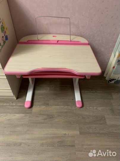 Детский стол парта