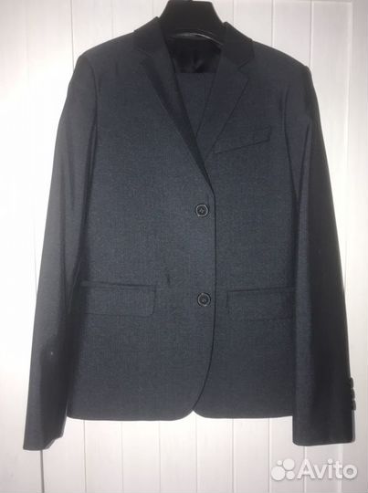 Костюм на рост 152