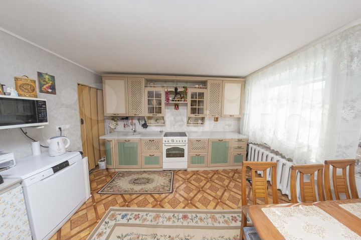 Коттедж 319,3 м² на участке 15 сот.