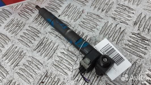 Форсунка дизельная mercedes benz C-class W204 (GML