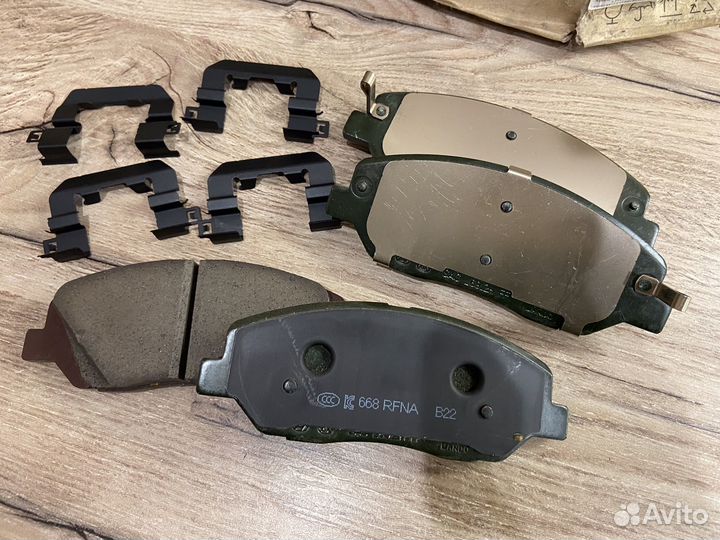 Колодки тормозные передние Hyundai/Kia 581012WA40