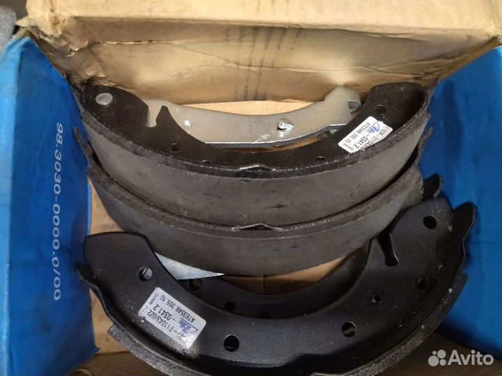 Тормозные колодки Ситроен Берлинго