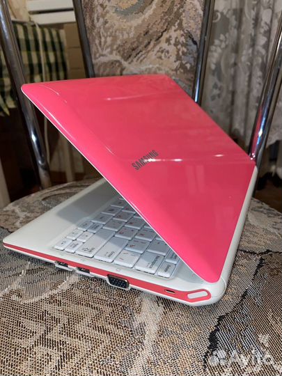 Нетбук samsung n150 plus