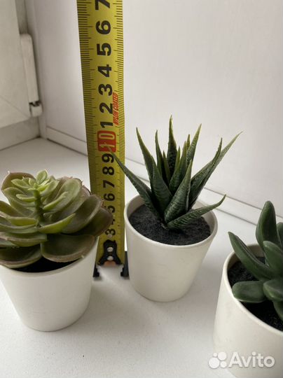 Искусственные цветы для декора и подсвечник икеа