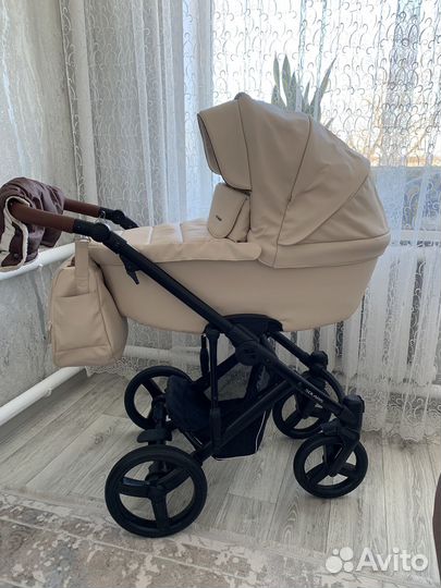 Продается коляска bebetto