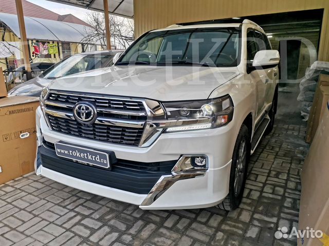 Обвес Toyota Land Cruiser 200 в 2021 V6901