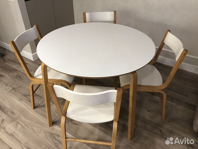 Стол круглый, 4 стула, IKEA