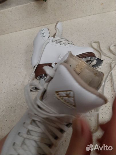 Фигурные коньки jackson artiste