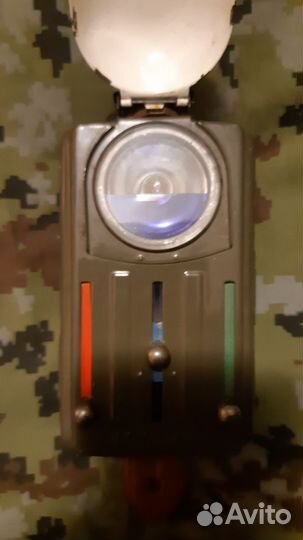 Фонарик военный