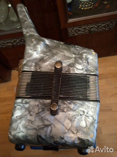 Аккордеон Weltmeister Stella Solo