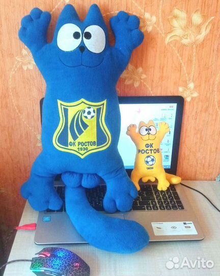 Символика фк Ростов (только игрушки)