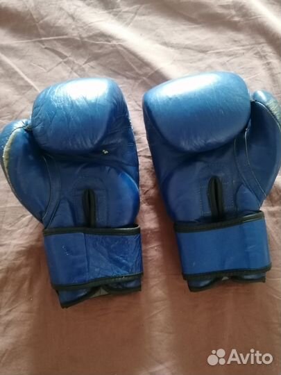 Боксерские перчатки 12 oz