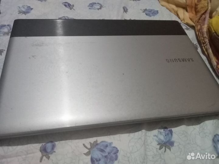 Ноутбук Samsung на запчасти