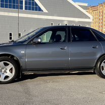 Audi A4 1.8 MT, 1999, 395 000 км, с пробегом, цена 389 000 руб.