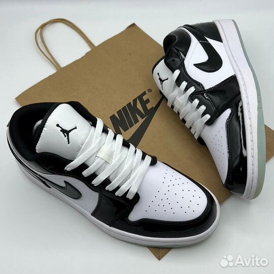 Nike Air Jordan 1 Low Concord