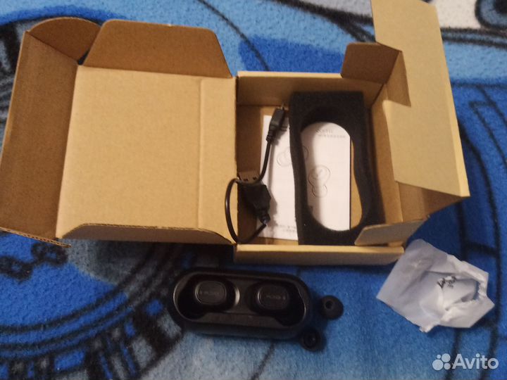 Беспроводные наушники QCY-T1C