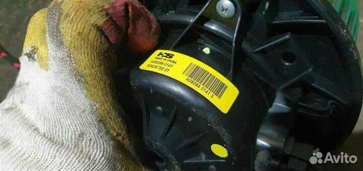 Моторчик печки Opel Insignia 2008-2017