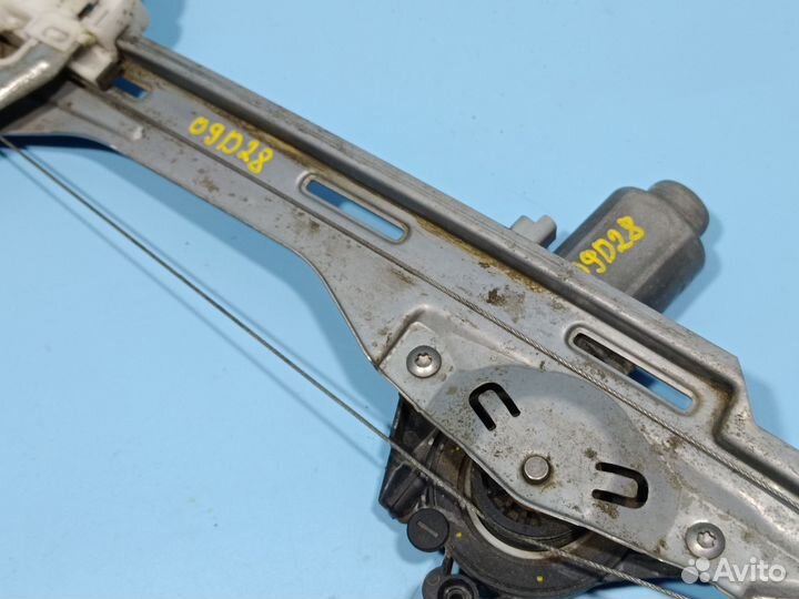 Стеклоподъёмник задний левый для Peugeot 301