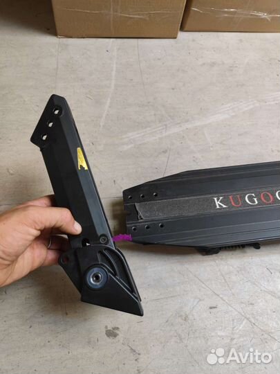 Вся задняя часть от самоката kugoo s3