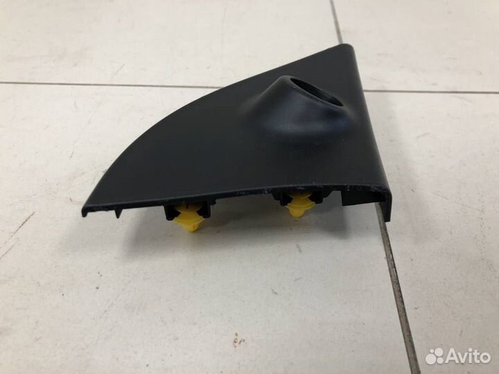 Крышка зеркала внутренняя правая Hyundai Solaris 2010-2017