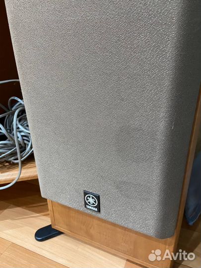 Колонки напольные Yamaha model NS-45E