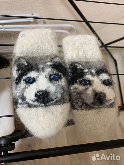Шерстяные варежки новые