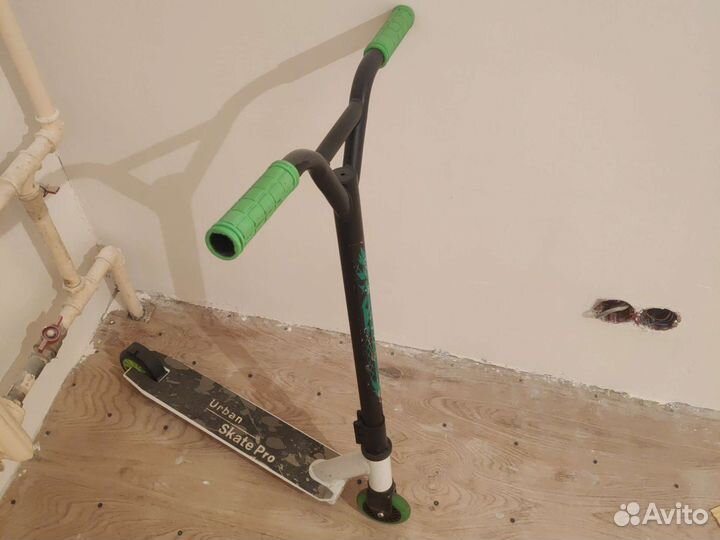 Самокат трюковой