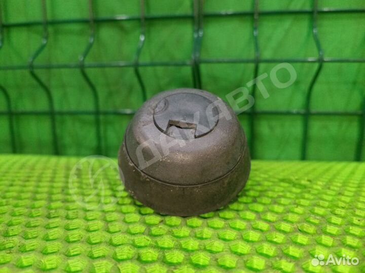 Упор домкрата Mercedes-Benz E W210