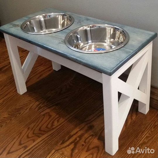 Подставка под миски для животных