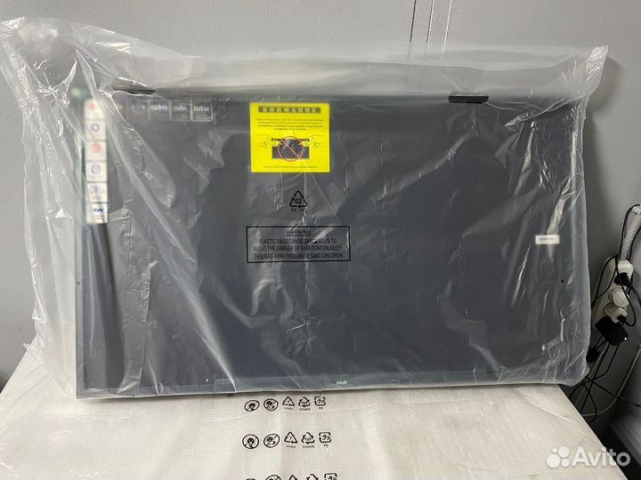 4К UltraHD SmartTV 43 дюймов (новые)