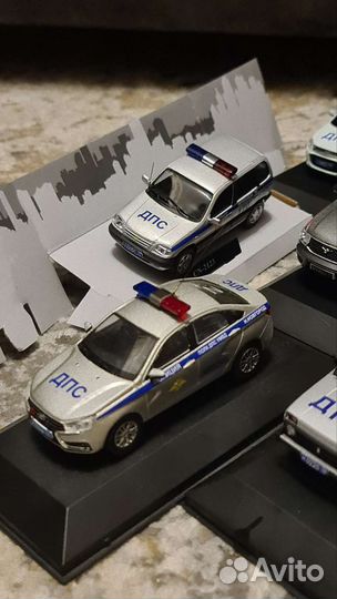 Современные полицейские Машины 1/43