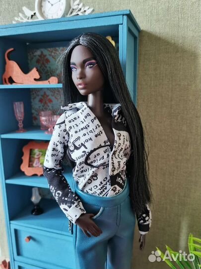 Кукла Барби